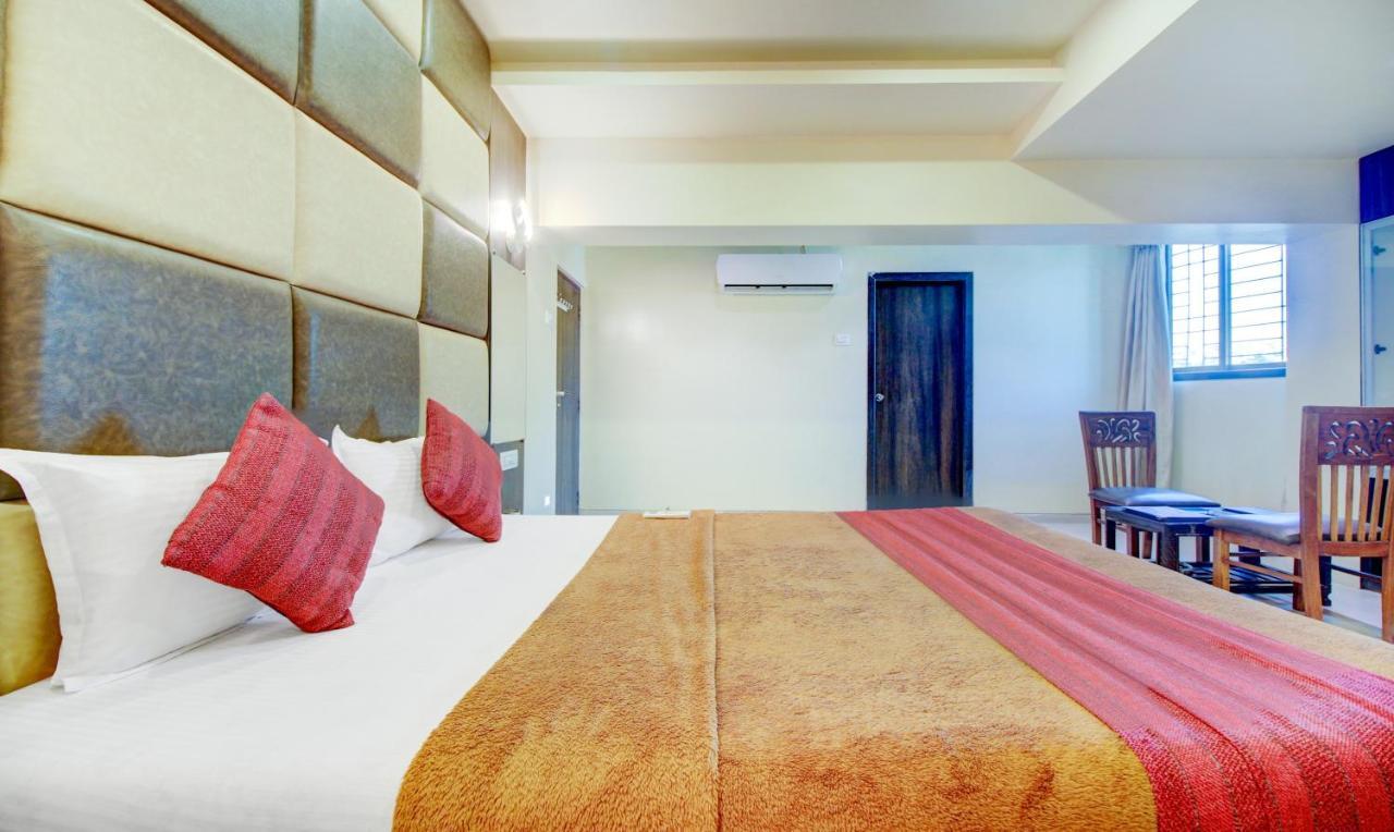 Hotel K D Residency Kalyān Exterior foto